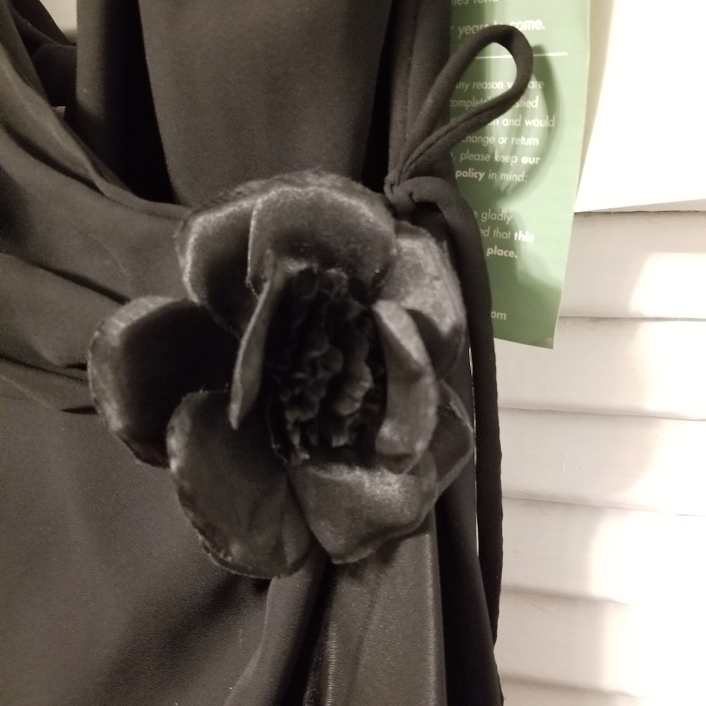 Alyn Paige Black Wrap Halter Dress LBD size 13/14